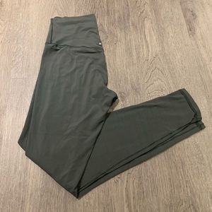 Aerie align dupe legging sage green